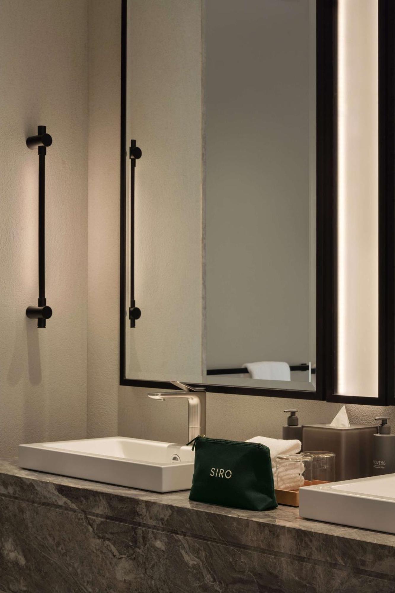 Siro One Za'Abeel Hotel Dubai Bagian luar foto